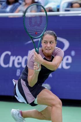 August 15, 2024, Mason, Ohio, U.S: Elisabetta Cocciaretto (ITA) in action during ThursdayÃ¢â‚¬â ¢s round of the Cincinnati Open at the Lindner Family Tennis Center , Mason, Oh. Mason U.S - ZUMAs304 20240815_zaf_s304_102 Copyright: xScottxStuartx