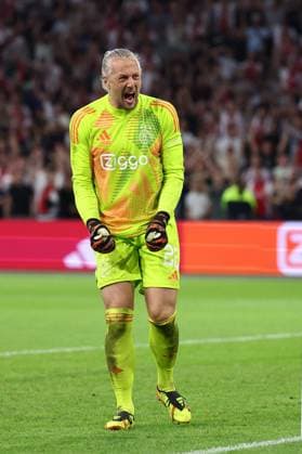 AMSTERDAM, 15-08-2024 , JohanCruyff Stadium Football UEFA Europa League qualifier season 2024 2025. Ajax goalkeeper Remko Pasveer celebrating stopping penalty kick during the match Ajax - Panathinaikos Ajax - Panathinaikos  x26039411x Copyright: