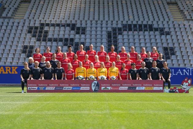 Team photo of the SC Freiburg women for the 2024 2025 season Media Day in the 2024 2025 season at SC Freiburg women Copyright: xArnexAmbergx