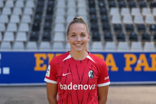 Lisa Karl SC Freiburg, 02 Media Day in the 2024 2025 season with SC Freiburg Women Copyright: xArnexAmbergx