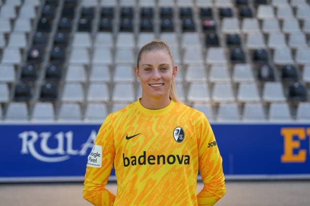 Rafaela Borggraefe SC Freiburg, 12 Media Day in the 2024 2025 season with SC Freiburg Women Copyright: xArnexAmbergx