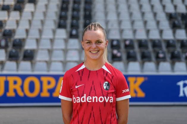 Greta Stegemann SC Freiburg, 16 Media Day in the 2024 2025 season with SC Freiburg Women Copyright: xArnexAmbergx