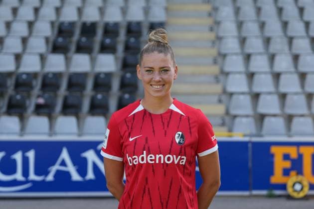 Samantha Steuerwald SC Freiburg, 21 Media Day in the 2024 2025 season with SC Freiburg Women Copyright: xArnexAmbergx