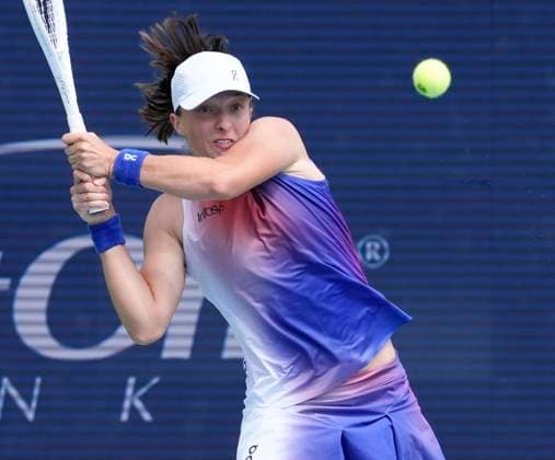 August 16, 2024: Iga Swiatek (POL) defeated Marta Kostyuk (UKR ) 6-2, 6-2, at the Cincinnati Open being played at Lindner Family Tennis Center in Mason, Ohio. Tennisclix CSM Mason USA - ZUMAc04_ 20240816_zma_c04_015 Copyright: xLesliexBillmanx