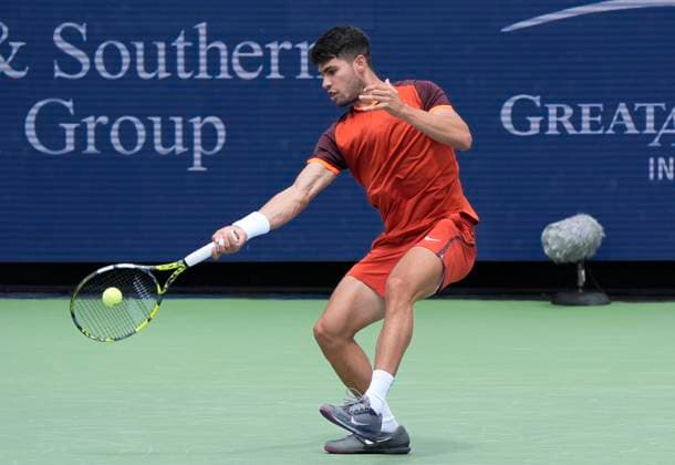 August 16, 2024: Carlos Alcaraz (ESP) loses to Gael Monfils (FRA) 4-6, 7-6, 6-4, at the Cincinnati Open being played at Lindner Family Tennis Center in Mason, Ohio, {USA} Ã‚ Tennisclix Cal Media Mason USA - ZUMAc04_ 20240816_zma_c04_046 Copyright: xLesliexBillmanx