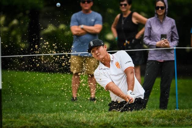 WHITE SULPHUR SPRINGS, WV - AUGUST 16: Iron Heads GC s Danny Lee hits a bunker shot on the 11th hole during the first round of LIV Golf Greenbrier tournament at The Greenbrier Resort on August 16, 2024, in White Sulphur Springs, WV. (Photo by Brian Bishop Icon Sportswire) GOLF: AUG 16 LIV Golf League Greenbrier EDITORIAL USE ONLY Icon240816018