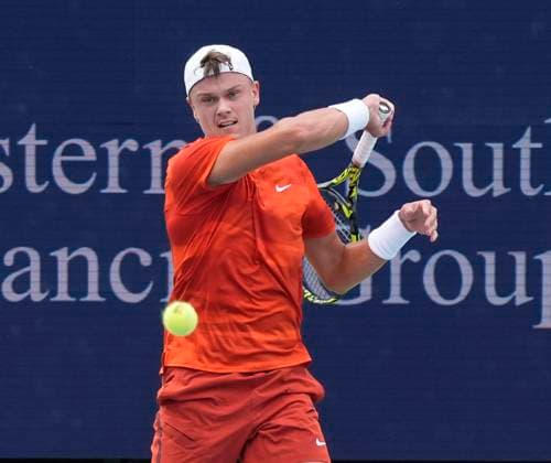 August 16, 2024: Holger Rune (DEN) defeated Gael Monfils (FRA) 6-3, 7-6, at the Cincinnati Open being played at Lindner Family Tennis Center in Mason, Ohio. Ã‚ Tennisclix CSM Mason USA - ZUMAc04_ 20240816_zma_c04_072 Copyright: xLesliexBillmanx