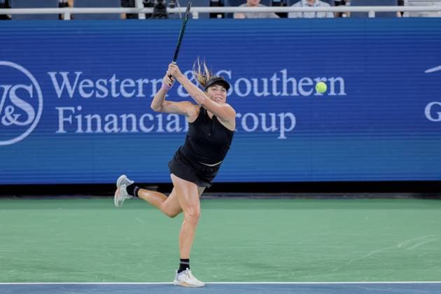 August 16, 2024, Mason, Ohio, U.S: Anastasia Pavlyuchenkova (RUS) hits a two-handed backhand during FridayÃ¢â‚¬â ¢s Round of Sixteen at the Cincinnati Open at the Lindner Family Tennis Center , Mason, Oh. Mason U.S - ZUMAs304 20240816_zaf_s304_260 Copyright: xScottxStuartx