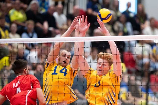 240817 Swedens Jacob Link and Jacob Ekman during the mens European Championship qualifying volleyball match between Sweden and Switzerland on August 17, 2024 in Habo  Copyright: AXELxBOBERG BB240817AX030