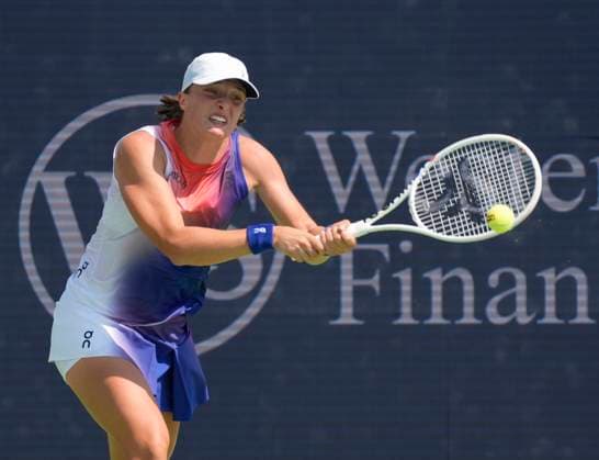 August 17, 2024: Iga Swiatek (POL) defeated Mirra Andreeva 4-6, 6-3, 7-5, at the Cincinnati Open being played at Lindner Family Tennis Center in Mason, Ohio. Ã‚ Tennisclix CSM Mason USA - ZUMAc04_ 20240817_zma_c04_064 Copyright: xLesliexBillmanx