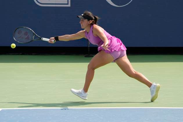 August 17, 2024: Jessica Pegula (USA) defeated Leylah Fernandez (CAN) 7-6, 6-7, 7-6, at the Cincinnati Open being played at Lindner Family Tennis Center in Mason, Ohio. Ã‚ Tennisclix CSM Mason USA - ZUMAc04_ 20240817_zma_c04_288 Copyright: xLesliexBillmanx