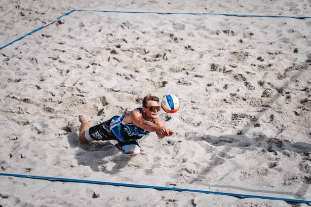 Beach volleyball men Allianz German Beach Tour 2024 Tourstop Kühlungsborn 2 17 08 2024 Daniel Kirchner jumps to the ball Kühlungsborn beach at the pier Mecklenburg Western Pomerania Germany