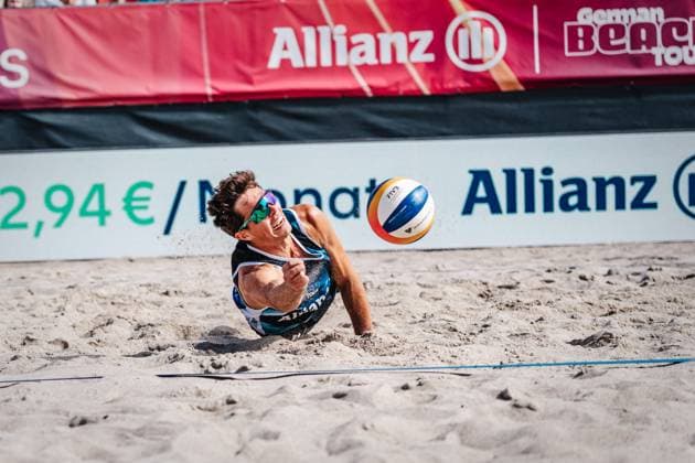 Beach volleyball men Allianz German Beach Tour 2024 Tourstop Kühlungsborn 2 17 08 2024 Lui Wüst jumps to the ball Kühlungsborn beach at the pier Mecklenburg Western Pomerania Germany