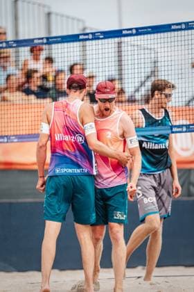 Beach volleyball men Allianz German Beach Tour 2024 Tourstop Kühlungsborn 2 17 08 2024 f l Manuel and Yannick Harms Kühlungsborn beach at the pier Mecklenburg Western Pomerania Germany