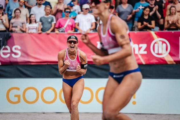 Beach volleyball women Allianz German Beach Tour 2024 Tourstop Kühlungsborn 2 17 08 2024 Kim van de Velde cheers Kühlungsborn beach at the pier Mecklenburg Western Pomerania Germany