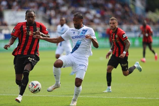 RECORD DATE NOT STATED (Auxerre) Florian Aye (Nice) Cristian Paulino Football : Auxerre vs Nice - Ligue 1 - 18 08 2024 StephanieGrossetete Panoramic 