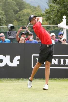 WHITE SULPHUR SPRINGS, WV - AUGUST 18: Fireballs GC s David Puig watches his shot from the 1st tee during the final round of the LIV Golf League Greenbrier at The Old White Course on August 18, 2024, in White Sulphur Springs, WV. (Photo by Lee Coleman Icon Sportswire) GOLF: AUG 18 LIV Golf League Greenbrier EDITORIAL USE ONLY Icon155240818024