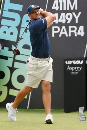 WHITE SULPHUR SPRINGS, WV - AUGUST 18: Crushers GC s Captain Bryson DeChambeau watches his shot from the 1st tee during the final round of the LIV Golf League Greenbrier at The Old White Course on August 18, 2024, in White Sulphur Springs, WV. (Photo by Lee Coleman Icon Sportswire) GOLF: AUG 18 LIV Golf League Greenbrier EDITORIAL USE ONLY Icon155240818029