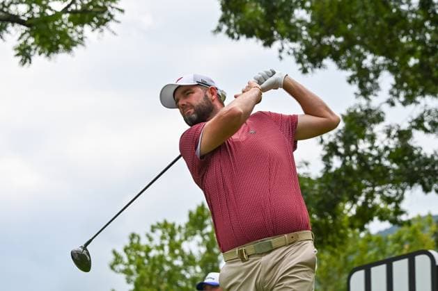 WHITE SULPHUR SPRINGS, WV - AUGUST 18: Ripper GC s Marc Leishman watches his shot from the second tee during the final round of LIV Golf Greenbrier tournament at The Greenbrier Resort on August 18, 2024, in White Sulphur Springs, WV.(Photo by Brian Bishop Icon Sportswire) GOLF: AUG 18 LIV Golf League Greenbrier EDITORIAL USE ONLY Icon240818002