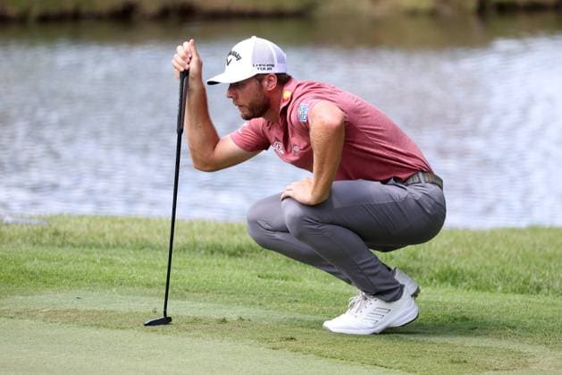 MEMPHIS, TN - AUGUST 18: Sam Burns (USA) during the final round of the 2024 FedEx St. Jude Championship on August 18, 2024 at TPC Southwind in Memphis, Tennessee. (Photo by Michael Wade Icon Sportswire) GOLF: AUG 18 PGA, Golf Herren FedExCup Playoffs - FedEx St. Jude Championship EDITORIAL USE ONLY Icon08182437