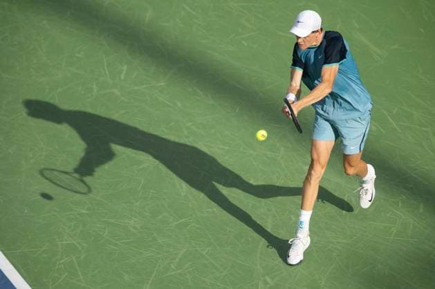 August 18, 2024, Mason, Oh, USA: 2024 Cincinnati Open Tennis, 2024 08 18 - Jannik Sinner hits a ball against opponent Alexander (Sasha) Zverev. ZUMAPress Mason USA - ZUMAn24_ 20240818_zaf_n24_262 Copyright: xWallyxNellx