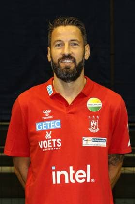 Coach Bennet Wiegert SC Magdeburg 1 Handball Bundesliga portrait appointment 1 BL 2024 2025 official photo appointment SC Magdeburg in the GETEC Arena in Magdeburg portrait, portrait, single image, Germany, handball, men, GER, 19 08 2024 Christian Schroedter