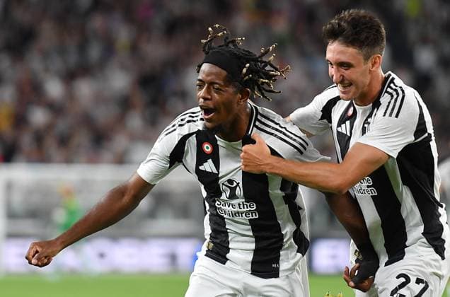 August 19, 2024, Torino, ITALIA: Juventus Samuel Mbangula jubilates after scoring the goal during the Italian Serie A soccer match Juventus FC vs Como 1907 at the Allianz Stadium in Turin, Italy, 19 August 2024..ANSA ALESSANDRO DI MARCO Calcio: Serie A; Juventus-Como  - ZUMAa110 20240819_zaf_a110_022 Copyright: xAlessandroxDixMarcox
