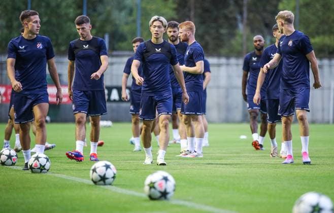 Dinamo Zagreb training session - Champions League Qualifying Play-Off Dinamo Zagreb players during the team training session ahead UEFA Champions League Qualifying Play-Off First Leg match at Stadion Maksimir on August 19, 2024 in Zagreb, Croatia.  SlavkoxMidzor PIXSELL