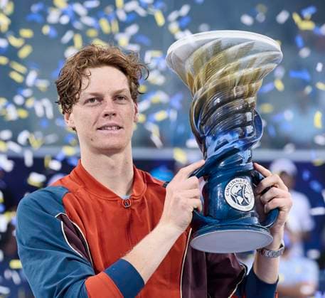CINCINNATI, OH - AUGUST 19: Jannik Sinner of Italy poses with the Rookwood Cup after defeating Frances Tiafoe of the USA in the final round at the Cincinatti Open at Lindner Family Tennis Center on August 19, 2024 in Mason, Ohio. (Photo by Shelley Lipton Icon Sportswire) TENNIS: AUG 19 Cincinnati Open EDITORIAL USE ONLY Icon2408192036