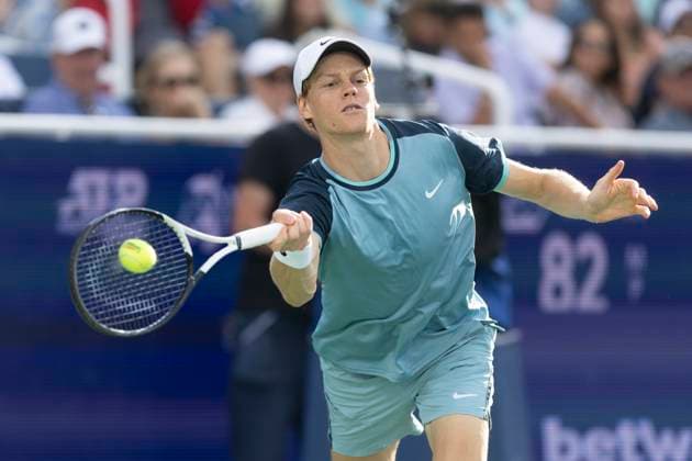 August 19, 2024, Mason, Oh, USA: 2024 Cincinnati Open Tennis, 2024 08 19 - Jannik Sinner plays a ball against Tiafoe. Sinner celebrates beating opponent Francis Tiafoe in the men s finals, where he won 7-6 6-2. ZUMAPress Mason USA - ZUMAn24_ 20240819_zaf_n24_114 Copyright: xWallyxNellx