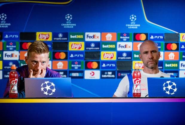 240820 Anders Christiansen and Head coach Henrik Rydström of Malmö FF looks dejected during a press conference with Malmö FF on August 20, 2024 in Malmö Photo Christian Örnberg BILDBYRAN COP 166 CO0455 fotboll football soccer fotball champions league presskonferens press conference malmö ff bbeng play off depp  Copyright: CHRISTIANxÖRNBERG BB240820CO070