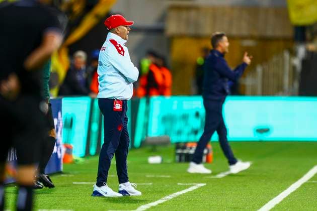 UEFA Champions league play off 2024 2025 Bodo Glimt Rode Stjerne Bodo 20240820 Crvena Zvezda?s Red Star coach Vladan Milojevic during the Champions League play off match between Bodo Glimt and Crvena Zvezda at the Aspmyra stadium in Bodo, Norway Tuesday Photo Mats Torbergsen NTB Bodo Norway EDITORIAL USE ONLY RESTRICTED USE FOR BETTING COMPANIES  Copyright: xMatsxTorbergsenx xNTBx