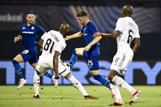 GNK Dinamo Zagreb v Qarabag - UEFA Champions Qualifying Play-Off: First Leg ZAGREB, CROATIA - AUGUST 20: Petar Sucic of Dinamo Zagreb in action during the UEFA Champions Qualifying Play-Off First Leg match between GNK Dinamo Zagreb and Qarabag at Stadion Maksimir on August 20, 2024 in Zagreb, Croatia.  JosipxRegovic PIXSELL