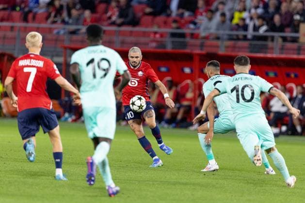 VALENCIENNES - LOSC - LILLE - SLAVIA PRAGUE - LIGUE DES CHAMPIONS PHOTOPQR VOIX DU NORD PASCAL BONNIERE ; 20 08 2024 ; VALENCIENNES 20.08.2024 - football - barrage aller de la ligue des champions entre le LOSC ( LILLE ) et le Slavia Prague au stade du Hainaut, Remi Cabella . PHOTO PASCAL BONNIERE LA VOIX DU NORD Aug 20th 2024. football - first leg play-off of the Champions League between LOSC (LILLE) and Slavia Prague France  Copyright: xPHOTOPQR VOIXxDUxNORD MAXPPPxPASCALxBONNIEREx 20240820VDN6410 20240820VDN6410