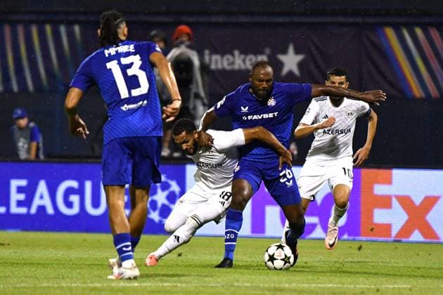 Zagreb, Croatioa, 20th August 2024: Juninho of Qarabag in action against Maxime Bernauer of Dinamo Zagreb during the UEFA Champions League Play-offs 1st leg qualifying round football match between Dinamo Zagreb (Croatia) and Qarabag (Azerbaijan) at Stadium Maksimir, Zagreb, Croatia. (Natasa Kupljenik SPP) Copyright: xNatasaxKupljenikx xSPPx spp-en-NaKuSp-NNP_5748