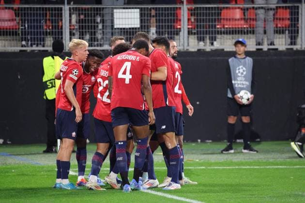 Joie des joueurs du LOSC sur le but de Jonathan DAVID (LOSC Lille) lors du match LOSC Lille vs Slavia Prague, Barrages Ligue des Champions, stade du Hainaut Valenciennes, le 20 août 2024 - photo Laurent Sanson Panoramic FOOTBALL : LOSC Lille vs Slavia Prague - Play-offs Barrages Ligue des Champions 20 08 2024 LaurentSanson Panoramic 