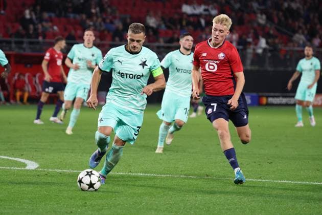 Tomas HOLES (Slavia Prague) et Hakon HARALDSSON (LOSC Lille) lors du match LOSC Lille vs Slavia Prague, Barrages Ligue des Champions, stade du Hainaut Valenciennes, le 20 août 2024 - photo Laurent Sanson Panoramic FOOTBALL : LOSC Lille vs Slavia Prague - Play-offs Barrages Ligue des Champions 20 08 2024 LaurentSanson Panoramic 