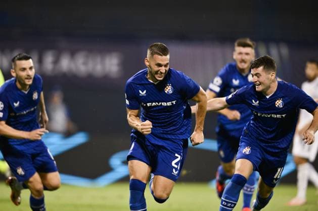 GNK Dinamo Zagreb v Qarabag - UEFA Champions Qualifying Play-Off: First Leg ZAGREB, CROATIA - AUGUST 20: Marko Pjaca of Dinamo Zagreb celebrate with his teammates after scoring during the UEFA Champions Qualifying Play-Off First Leg match between GNK Dinamo Zagreb and Qarabag at Stadion Maksimir on August 20, 2024 in Zagreb, Croatia.  JosipxRegovic PIXSELL