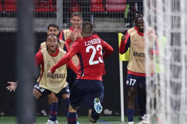 But de Edon ZHEGROVA (LOSC Lille) et joie des joueurs du LOSC lors du match LOSC Lille vs Slavia Prague, Barrages Ligue des Champions, stade du Hainaut Valenciennes, le 20 août 2024 - photo Laurent Sanson Panoramic FOOTBALL : LOSC Lille vs Slavia Prague - Play-offs Barrages Ligue des Champions 20 08 2024 LaurentSanson Panoramic