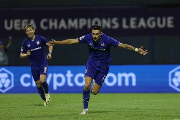 Sport Bilder des Tages Zagreb, 20.08.2024. - Stadion Maksimir, UEFA CHAMPIONS LEAGUE - 2024 25 Play-offs 1st leg - GNK Dinamo (blue) - QarabaÄü FK (white) 3:0 Sandro Kulenovic (17) 