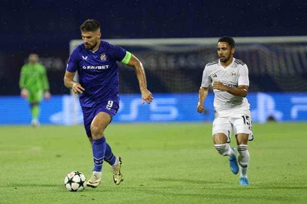 Zagreb, 20.08.2024. - Stadion Maksimir, UEFA CHAMPIONS LEAGUE - 2024 25 Play-offs 1st leg - GNK Dinamo (blue) - QarabaÄü FK (white) 3:0 Bruno Petkovic (C-9) vs Leandro Andrade (15) 