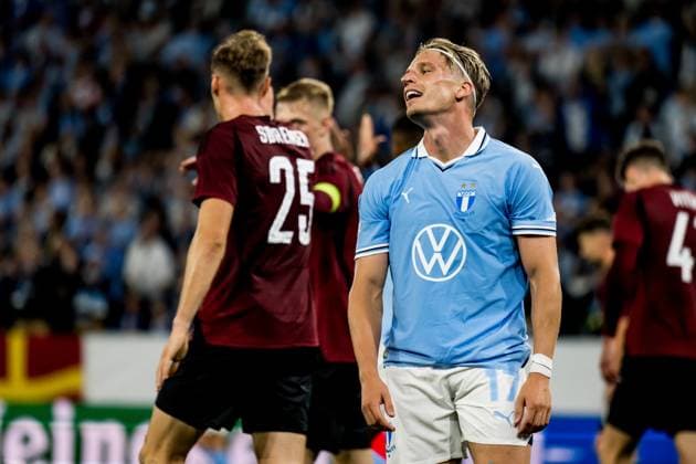 240821 Jens Stryger of Malmö FF looks dejected during the UEFA Champions League football match between Malmö FF and Sparta Prague on August 21, 2024 in Malmö Photo Christoffer Borg Mattisson BILDBYRAN COP 261 CO0456 fotboll football soccer fotball champions league malmö ff sparta prag bbeng play off depp  Copyright: CHRISTOFFERxBORGxMATTISSON BB240821CB034