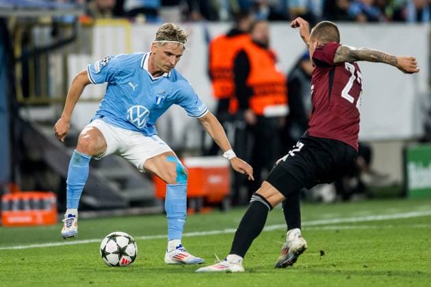 240821 Jens Stryger of Malmö FF during the UEFA Champions League football match between Malmö FF and Sparta Prague on August 21, 2024 in Malmö Photo Christoffer Borg Mattisson BILDBYRAN COP 261 CO0456 fotboll football soccer fotball champions league malmö ff sparta prag bbeng play off  Copyright: CHRISTOFFERxBORGxMATTISSON BB240821CB038