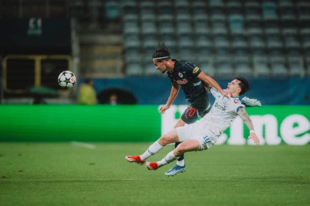UEFA Champions League Play Off: Dynamo Kyiv - FC Salzburg LUBLIN, POLAND - AUGUST 21: Amar Dedic of FC Salzburg performs during the UEFA Champions League play off first leg match Dynamo Kyiv vs FC Salzburg on August 21, 2024 in Lublin, Poland. Copyright: xAndreasxSchaadx-xFCxRedxBullxSalzburgx _AS16131LR
