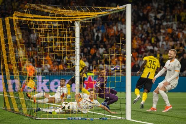 Bern, Switzerland, August 21st 2024: Goalscorer 2:0 Joel Monteiro (77 YB) during the UEFA Champions League football match between BSC Young Boys and Galatasaray at Stadion Wankdorf in Bern, Switzerland. Philipp Kresnik (Philipp Kresnik SPP) Copyright: xPhilippxKresnikx xSPPx spp-en-PhKrSp-_KRE1811