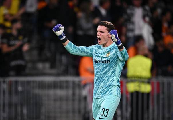 FOOTBALL Champions League Qualification Season 2024 2025 First leg BSC Young Boys Bern Galatasaray Istanbul 21 08 2024 JUBILEE BSC Young Boys Bern Goalkeeper Marvin Keller