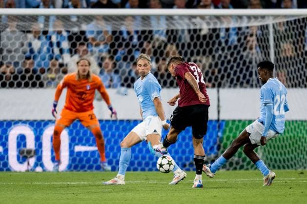 240821 Matej Rynes of Sparta Prague scores the 0 2 goal during the UEFA Champions League football match between Malmö FF and Sparta Prague on August 21, 2024 in Malmö Photo Christoffer Borg Mattisson BILDBYRAN COP 261 CO0456 fotboll football soccer fotball champions league malmö ff sparta prag bbeng play off  Copyright: CHRISTOFFERxBORGxMATTISSON BB240821CB067