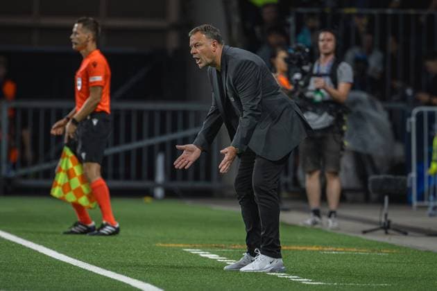 Bern, Switzerland, August 21st 2024: Trainer Patrick Rahmen (TR YB) during the UEFA Champions League football match between BSC Young Boys and Galatasaray at Stadion Wankdorf in Bern, Switzerland. Philipp Kresnik (Philipp Kresnik SPP) Copyright: xPhilippxKresnikx xSPPx spp-en-PhKrSp-_KRE1001