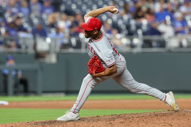 August 21, 2024: Los Angeles Angels relief pitcher Roansy Contreras (57) throws against the Kansas City Royals during the eighth inning at Kauffman Stadium in Kansas City, MO. CSM Kansas City United States of America - ZUMAc04_ 20240821_zma_c04_078 Copyright: xDavidxSmithx