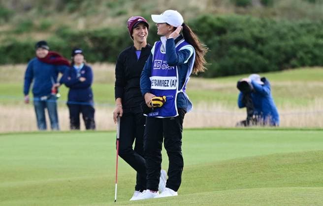 Julia Lopez Ramirez on the 4th Green AIG Women s Open, Day Three, Golf, St. Andrews, Scotland, UK - 22 Aug 2024  Copyright: xGreigxCowie Shutterstockx 14653227q